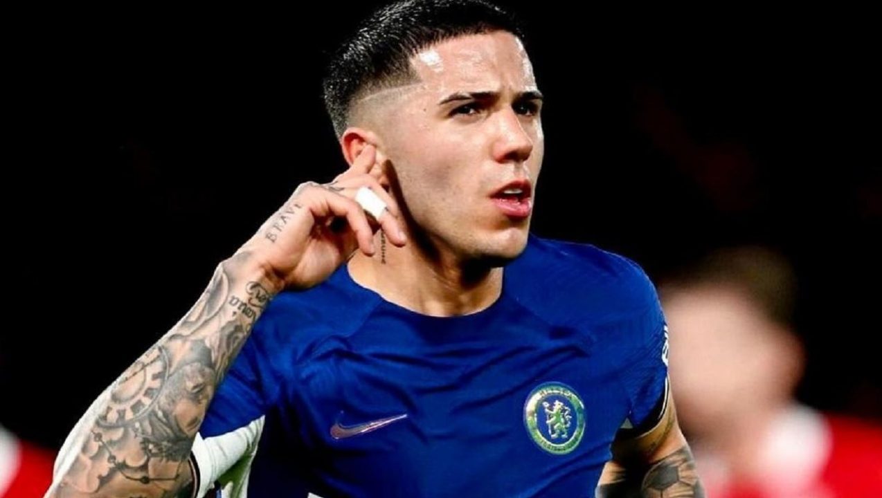 Wah, Kok Chelsea Tahan Enzo Fernandez?!