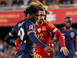 Liverpool Panik! Cari Pengganti Trent yang Kabur ke Madrid!