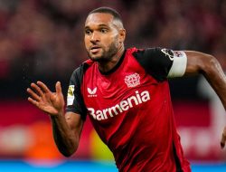 Liverpool vs Barcelona: Perebutan Bek Top Gratis!
