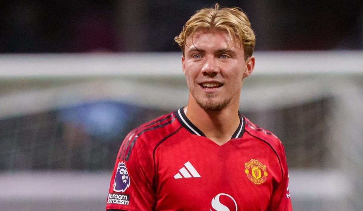 MU Cuci Gudang? Hojlund Out, Transfer Gila Dimulai!