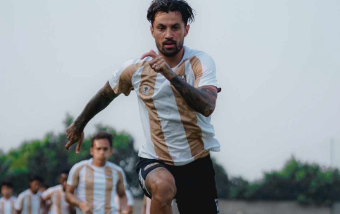 Derbi Panas! Dewa United Incar Kemenangan Perdana!