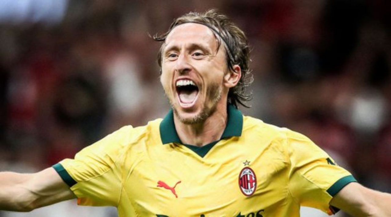 Milan Menang Tipis, Modric Ukir Sejarah!