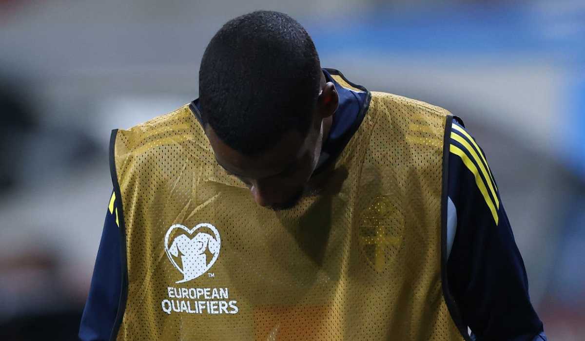 Isak Comeback, Swedia Keok!