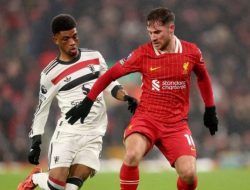 Madrid Kepincut! Alonso Ngotot Boyong Bintang Liverpool?