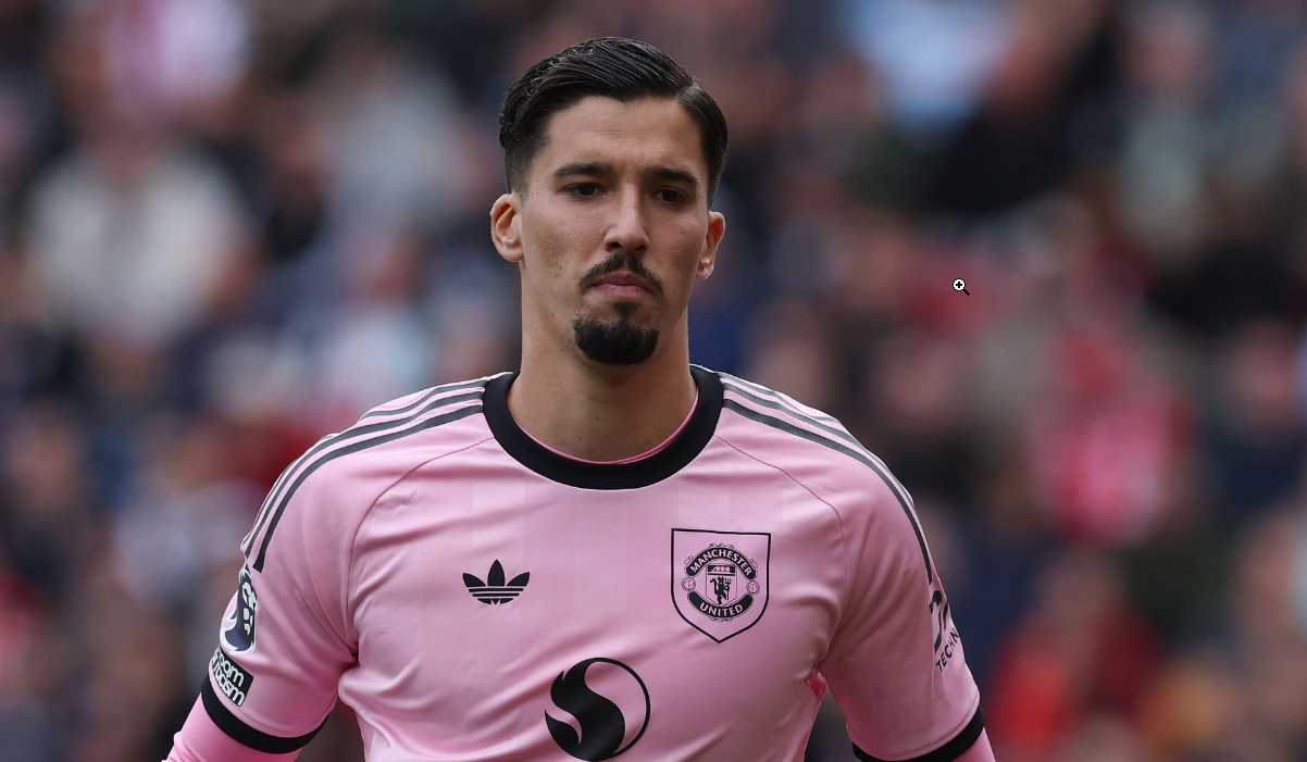 MU Amburadul! Kiper Gak Ada yang Bener?
