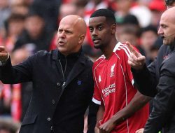 Liverpool Rombak Tim, Isak Siap Gedor!