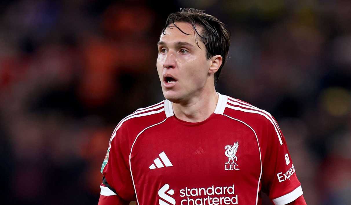 Chiesa Masuk Skuad UCL Liverpool? Ini Kata Slot!