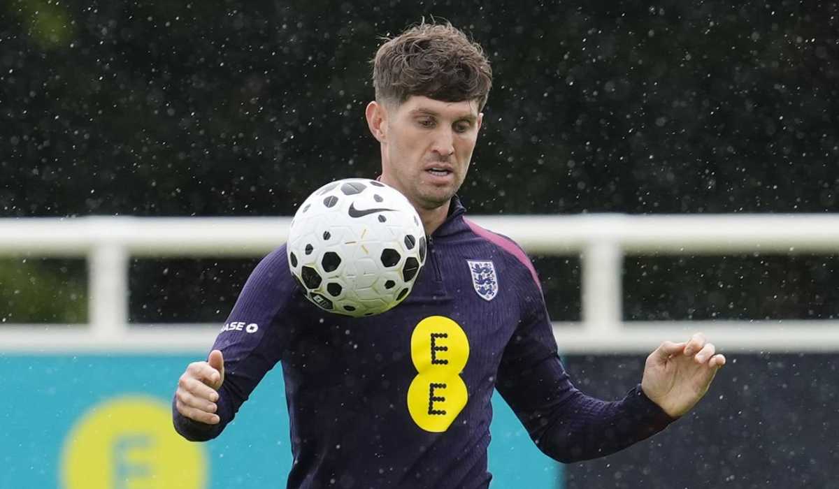 Stones Cedera, City Gentar Lawan MU?