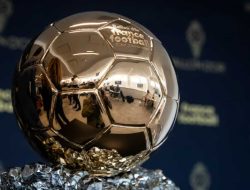 MU Gagal Gaet Ronaldinho? Ini Kisah Dibaliknya!