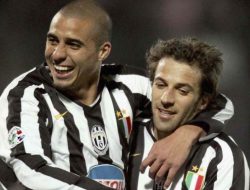 Nyaris! Legenda Juve Hampir Berseragam Barca?