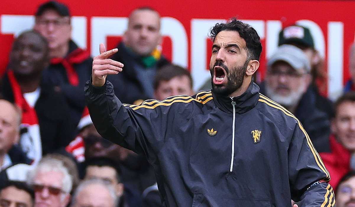 MU Menang, Amorim Belum Aman! Apa Kata Neville?