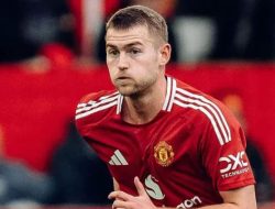 De Ligt Gemilang, Siapa Pemain MU Paling Loyo?