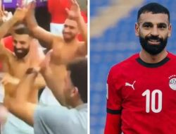 Salah Balas Kritik Rooney dengan Goyang Piala Dunia!
