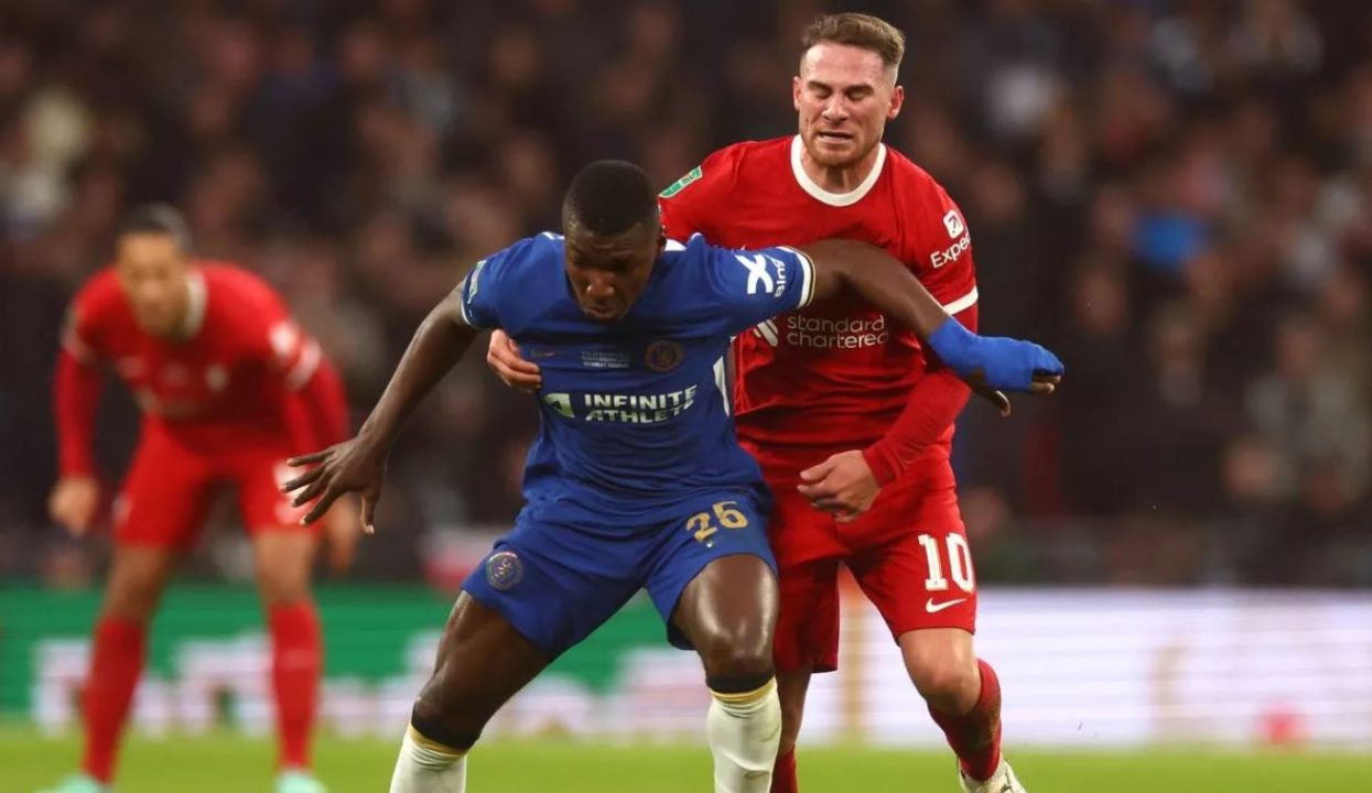 Liverpool Gigit Jari? Caicedo Bersinar, Mac Allister Merana!