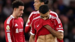 Arsenal di Puncak, Liverpool Rawan? Intip Peluang Juara!