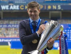 Gerrard Tolak Rangers! Kenapa?
