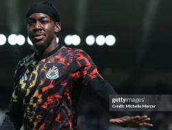 Elanga Dihujat? Bos Newcastle Pasang Badan!