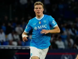 Hojlund Kembali ke MU? Giggs Beri Lampu Hijau!