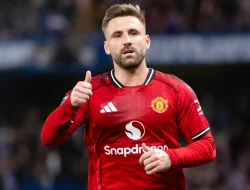 Luke Shaw Ukir Sejarah di MU? Musim Terbaiknya!
