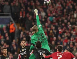 PSG Bungkam Anfield! Safonov: Kami Haus Kemenangan!
